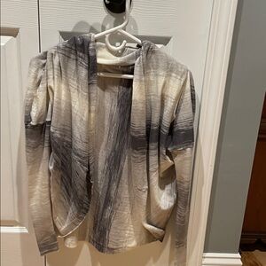 CALIA by Carrie Underwood Gray and Cream Cardigan